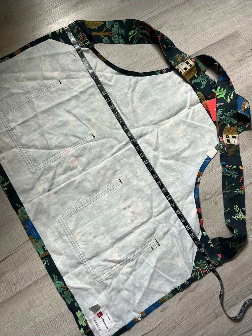 NEW HEDLEY & BENNETT X Rifle Paper Co. English Garden Smock Florals Apron